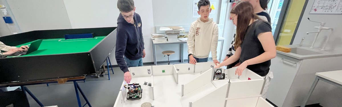 Rescue-Maze Roboter AG Markdorf Bildungszentrum